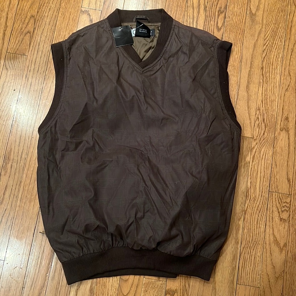 Golf wind vest